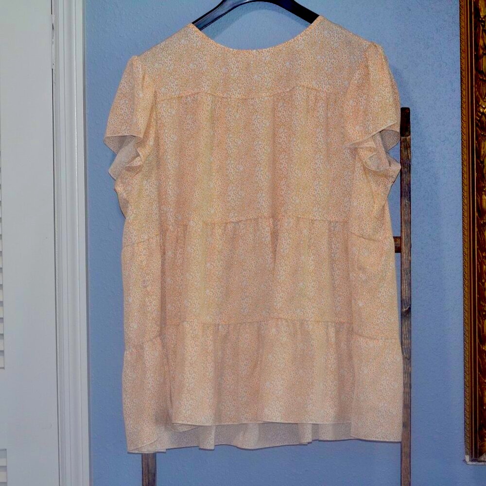 PLUS SIZE FLORAL PRINT BUTTERFLY SLEEVE BABYDOLL BLOUSE